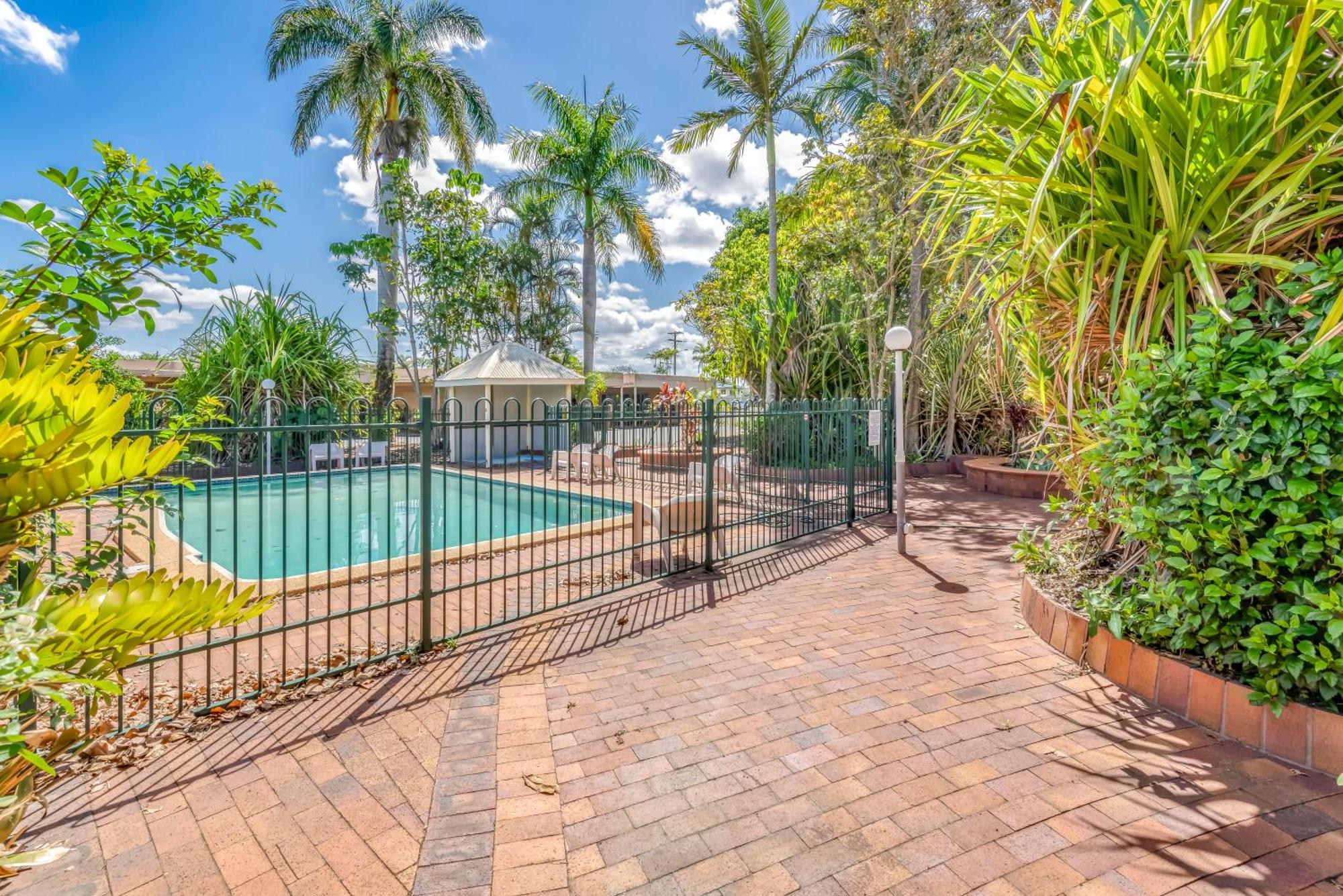 Bundaberg International Motor Inn Екстериор снимка