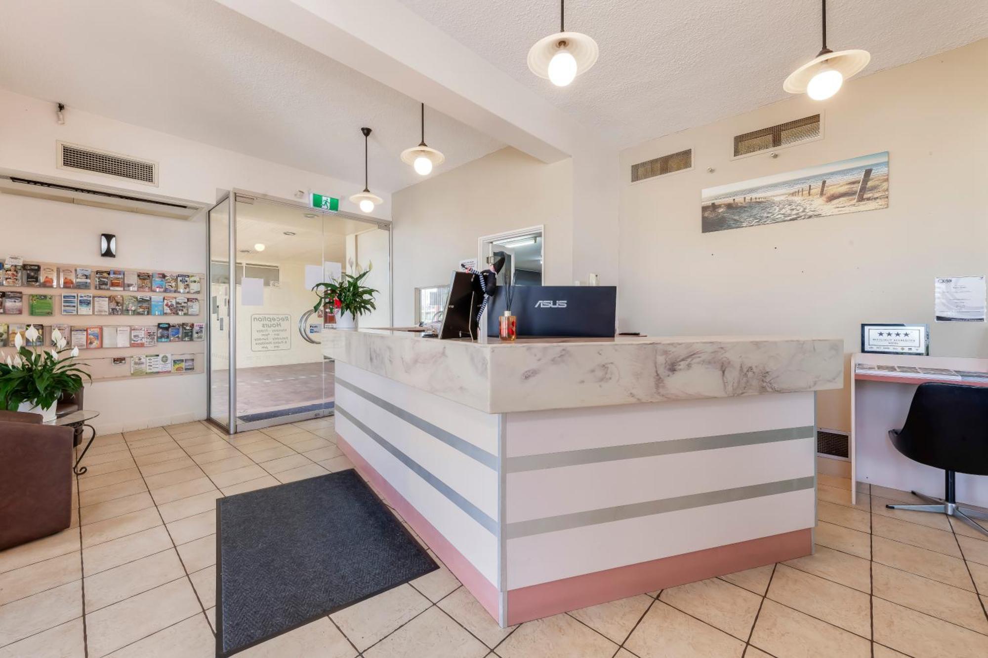 Bundaberg International Motor Inn Екстериор снимка
