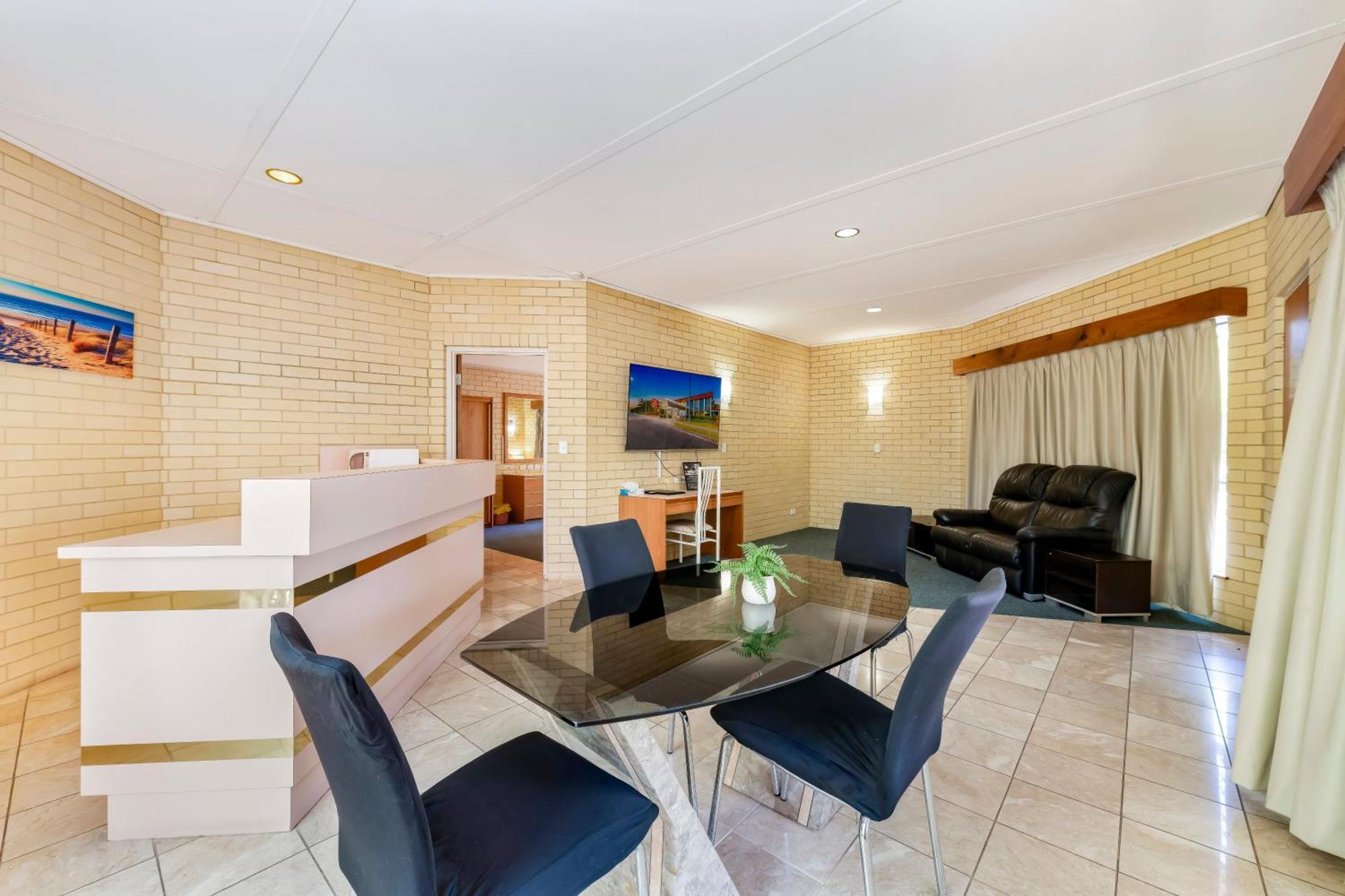 Bundaberg International Motor Inn Екстериор снимка